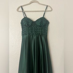 Gorgeous green prom dress from Windsor!